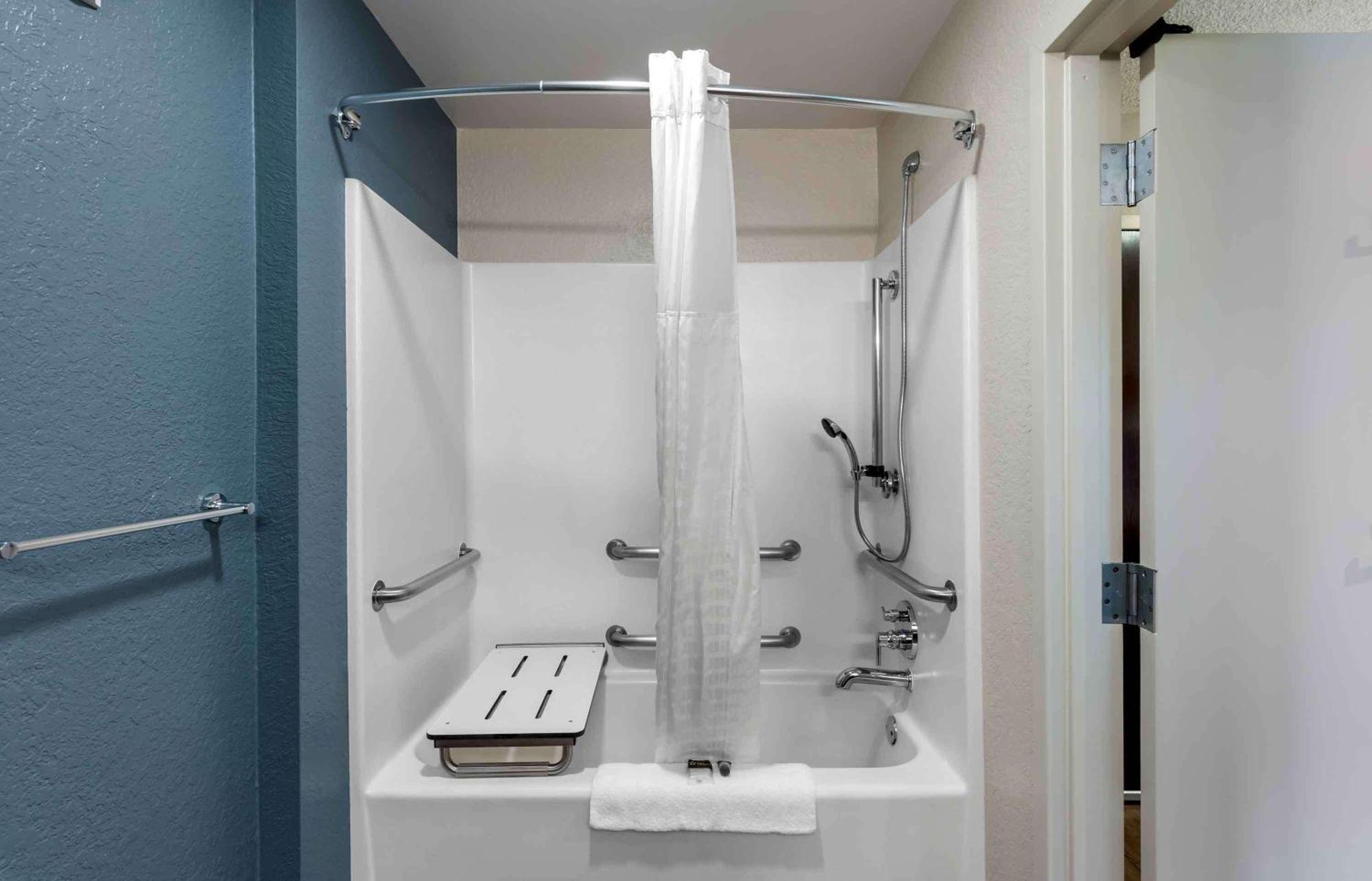 Extended Stay America Suites - Santa Barbara - Calle Real Голета Экстерьер фото