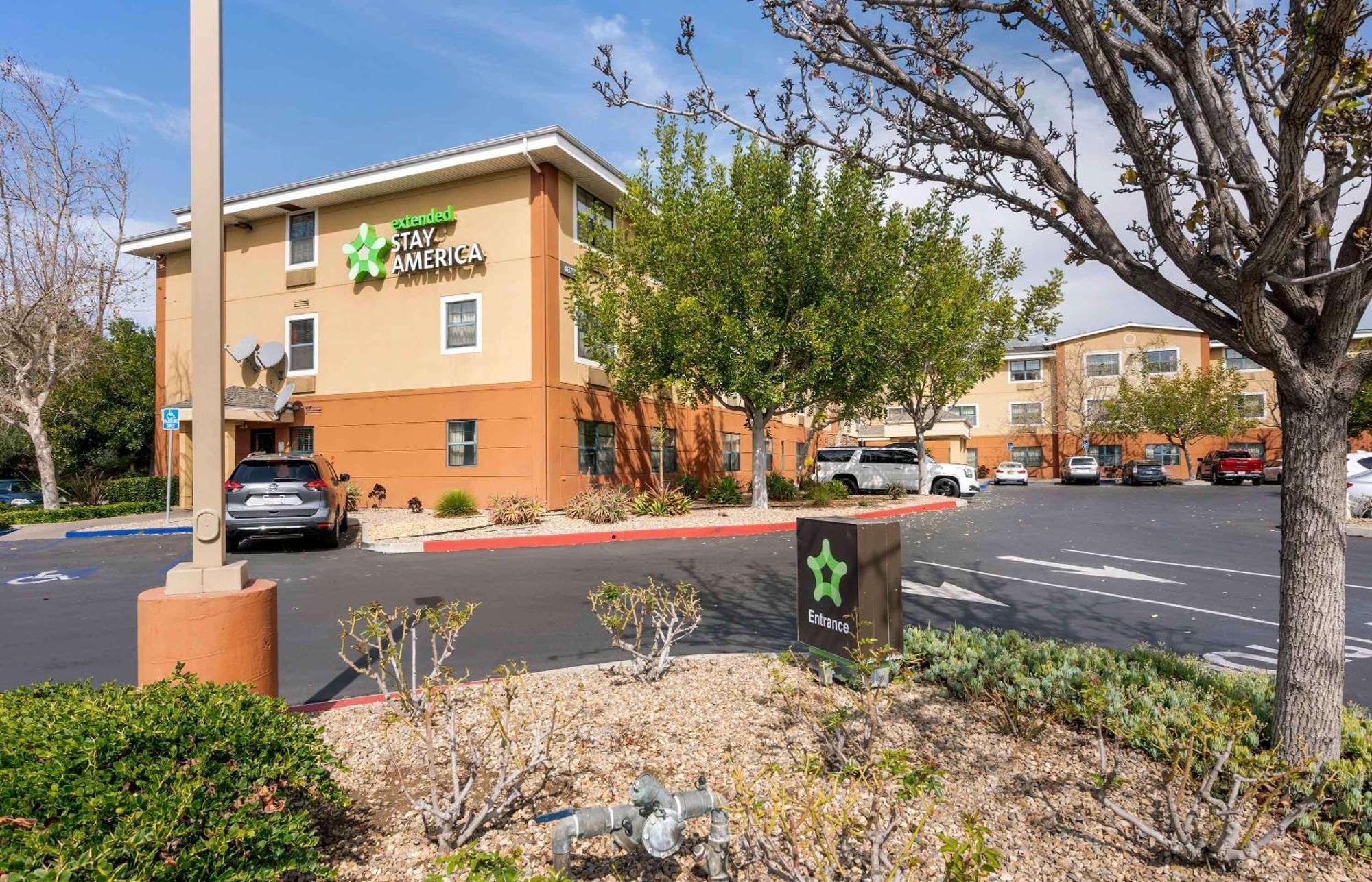 Extended Stay America Suites - Santa Barbara - Calle Real Голета Экстерьер фото